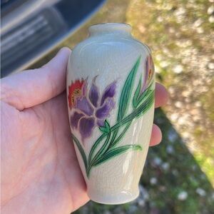 Homco Ceramic Vase with Purple and Red Floral Design
